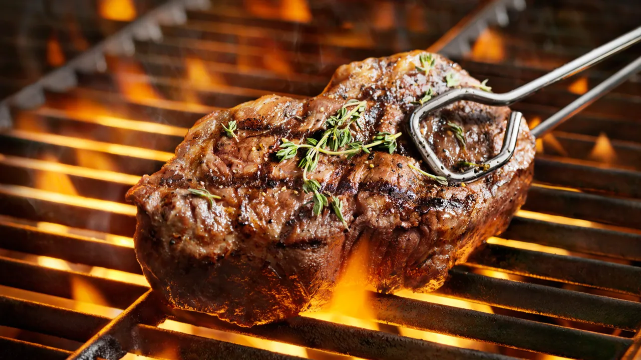 Parrillada Mexicana- La guía para una carne asada perfecta (Tips y Salsas)